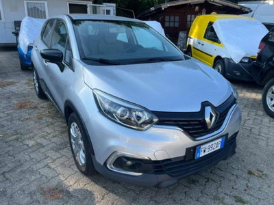 Renault Captur dCi 8V 90 CV EDC Initiale Paris usata