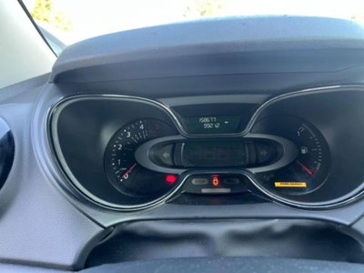 Renault Captur dCi 8V 90 CV EDC Initiale Paris (9)