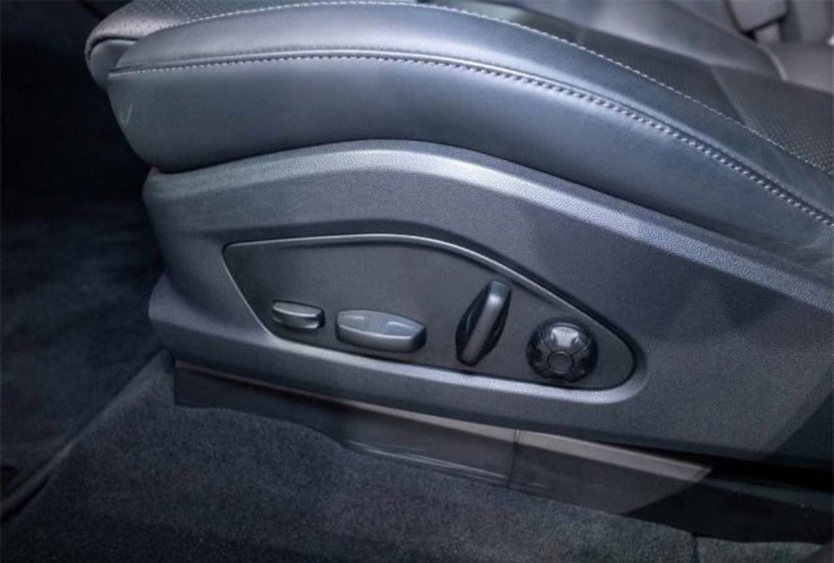 Porsche Macan 4 (14)