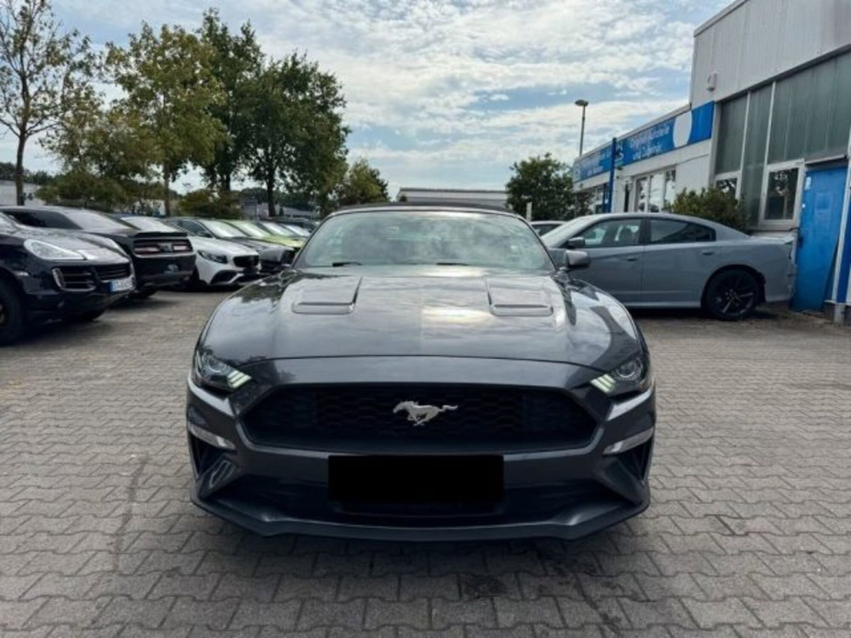 Ford Mustang Cabrio Convertible 2.3 EcoBoost aut. (2)