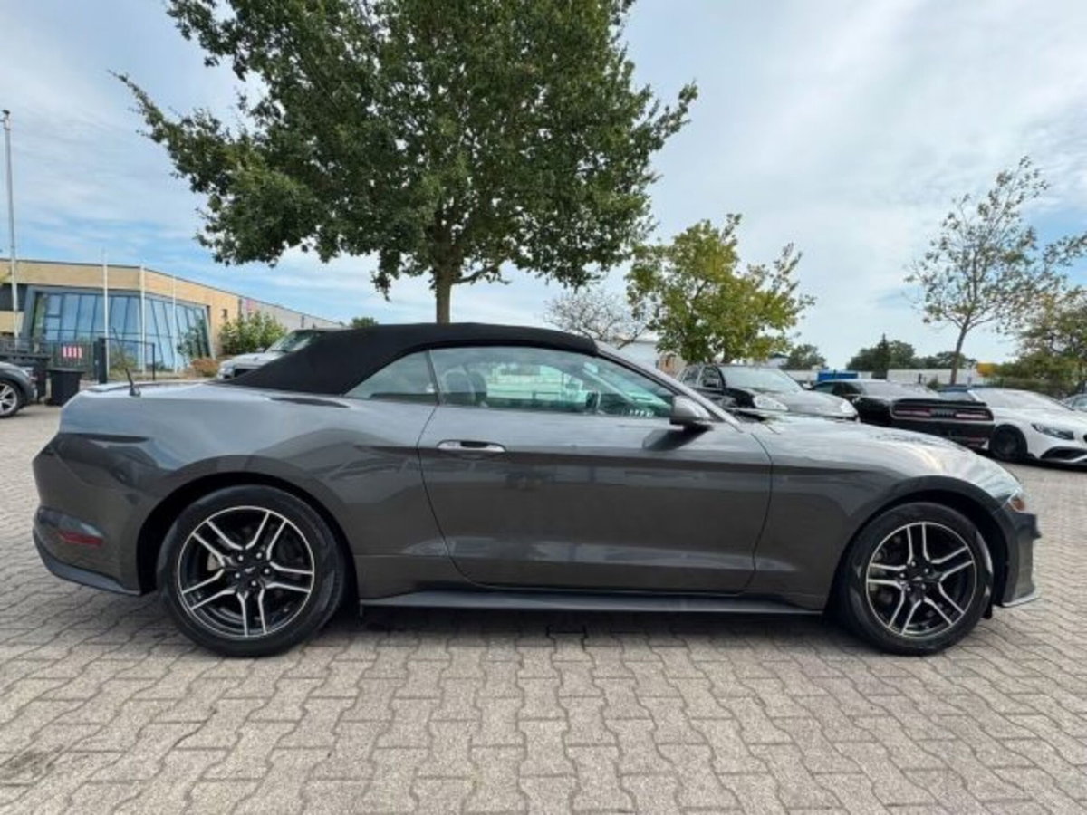 Ford Mustang Cabrio Convertible 2.3 EcoBoost aut. (3)