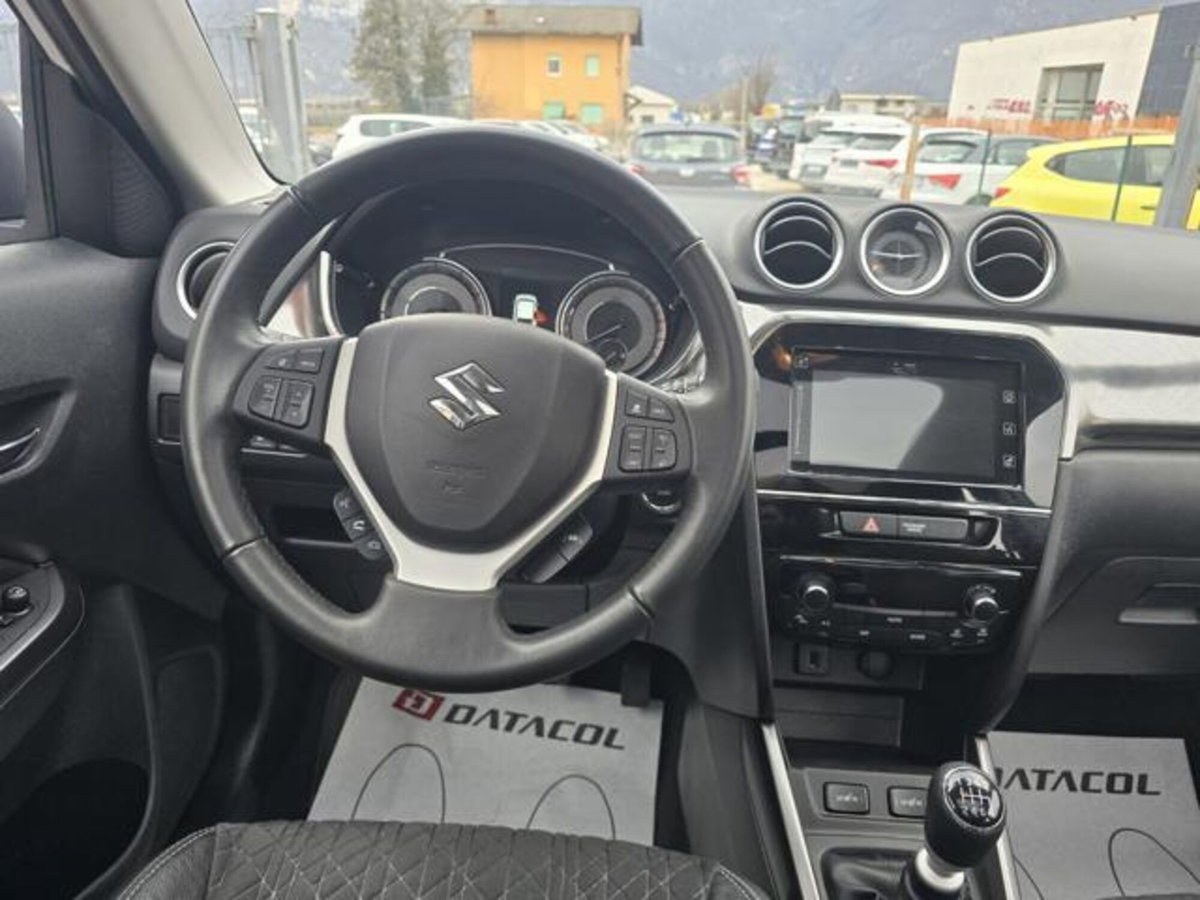 Suzuki Vitara 1.4 Hybrid 4WD AllGrip Easy Top (12)