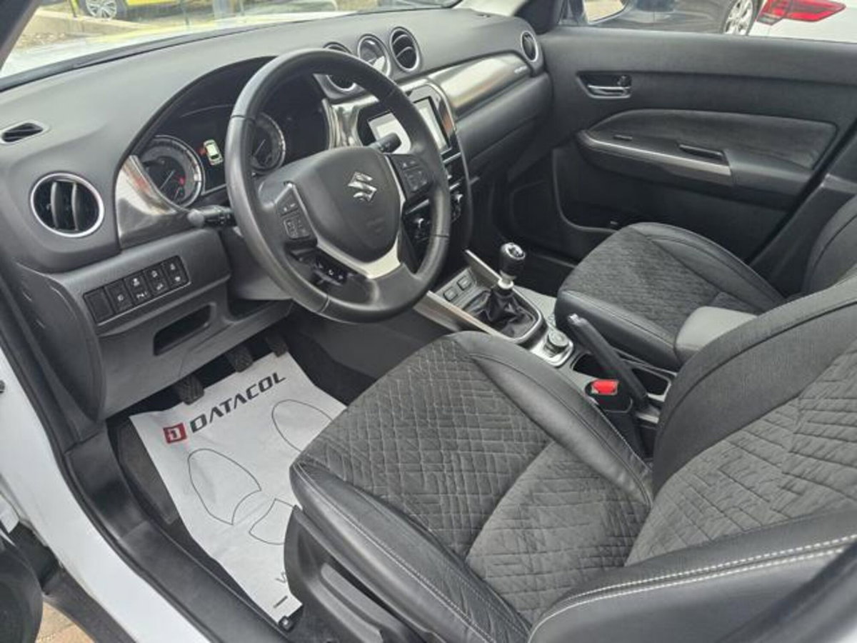 Suzuki Vitara 1.4 Hybrid 4WD AllGrip Easy Top (7)