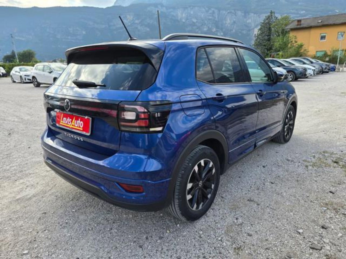 Volkswagen T-Cross 1.0 TSI 110 CV Sport (5)