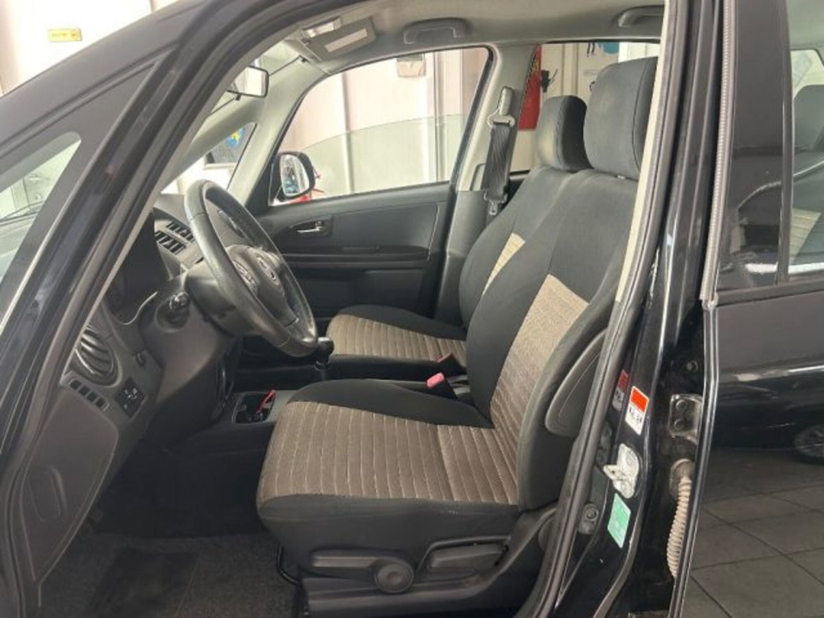 Fiat Sedici 1.6 16V 4x4 Emotion (10)