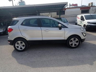 Ford EcoSport 1.0 EcoBoost 125 CV Start&Stop aut. ST-Line Black Edition (3)