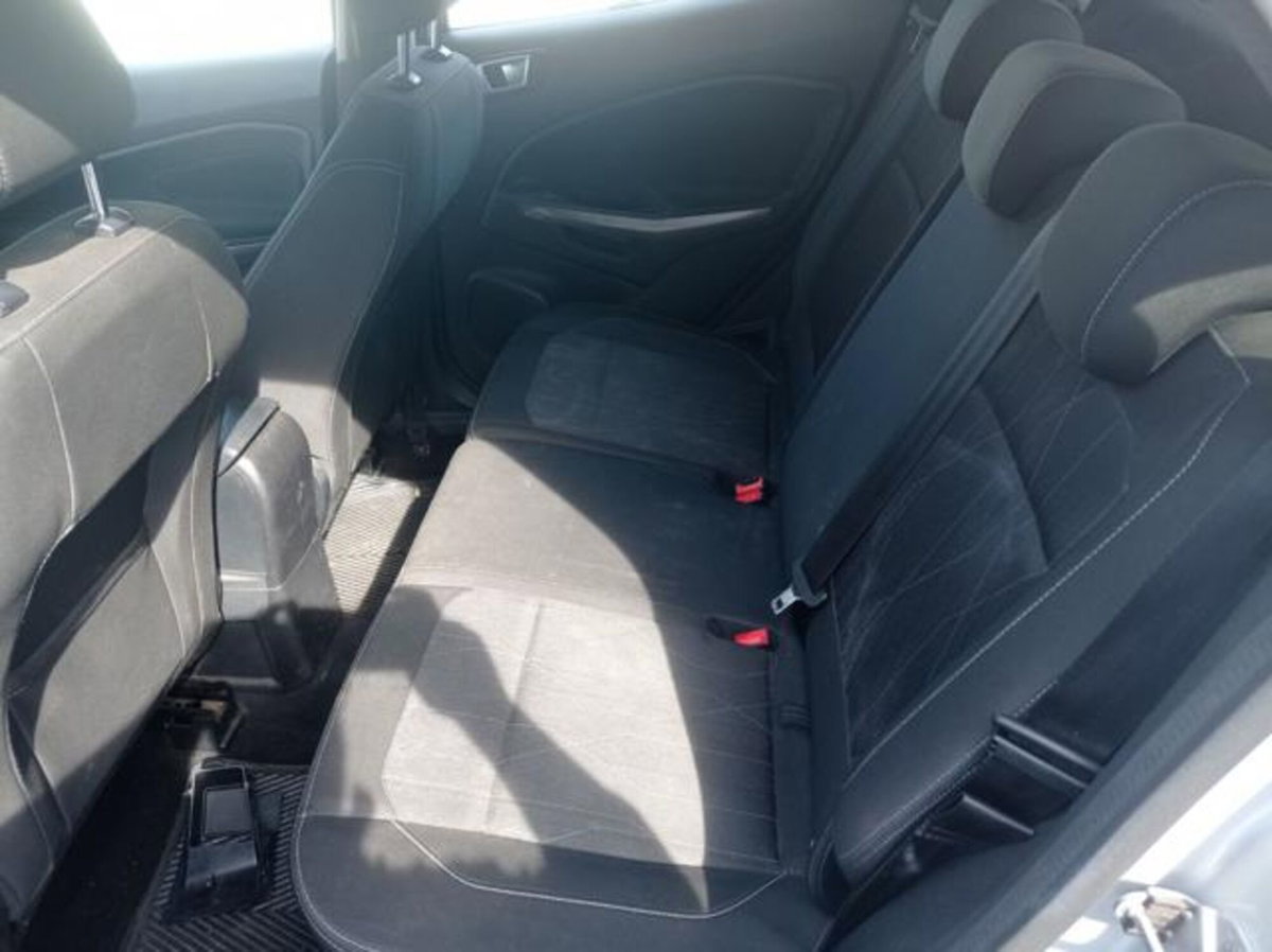 Ford EcoSport 1.0 EcoBoost 125 CV Start&Stop aut. ST-Line Black Edition (6)