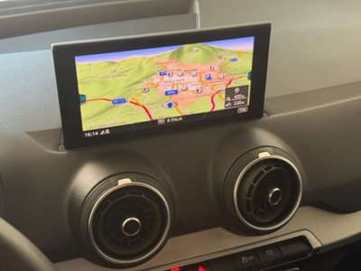 Audi Q2 Q2 35 TDI S tronic Business (14)