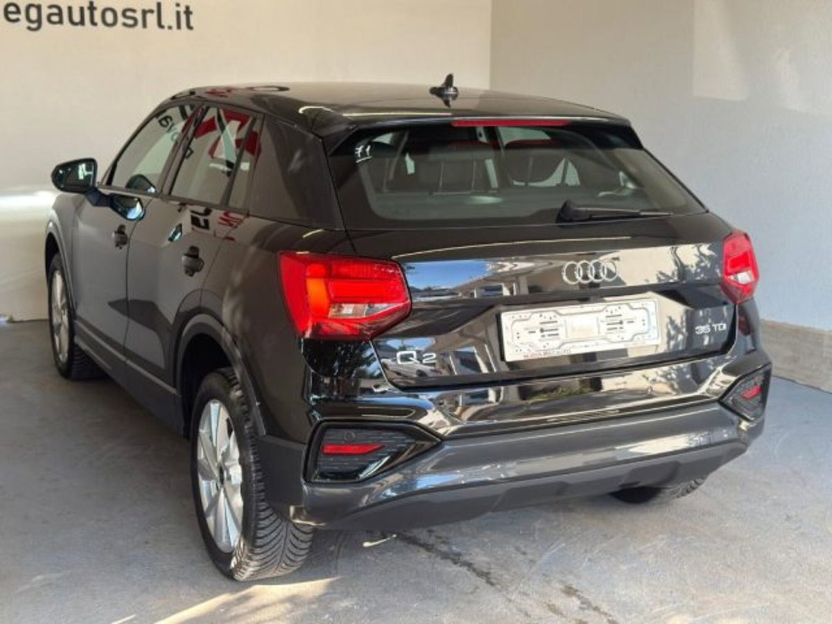 Audi Q2 Q2 35 TDI S tronic Business (5)