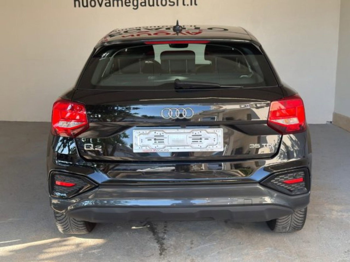 Audi Q2 Q2 35 TDI S tronic Business (6)