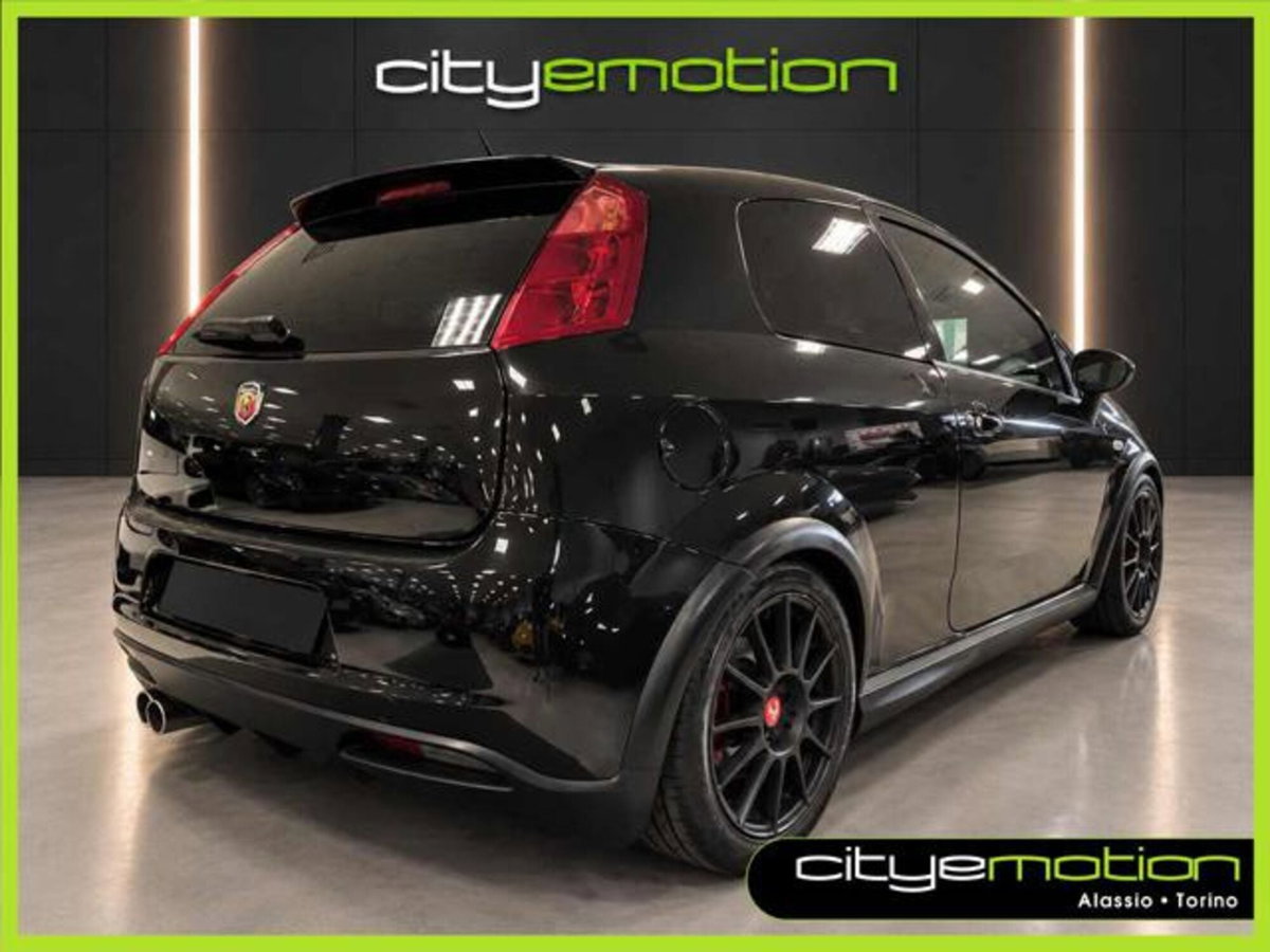 Abarth Grande Punto 1.4 T-Jet 16V 3 porte (3)