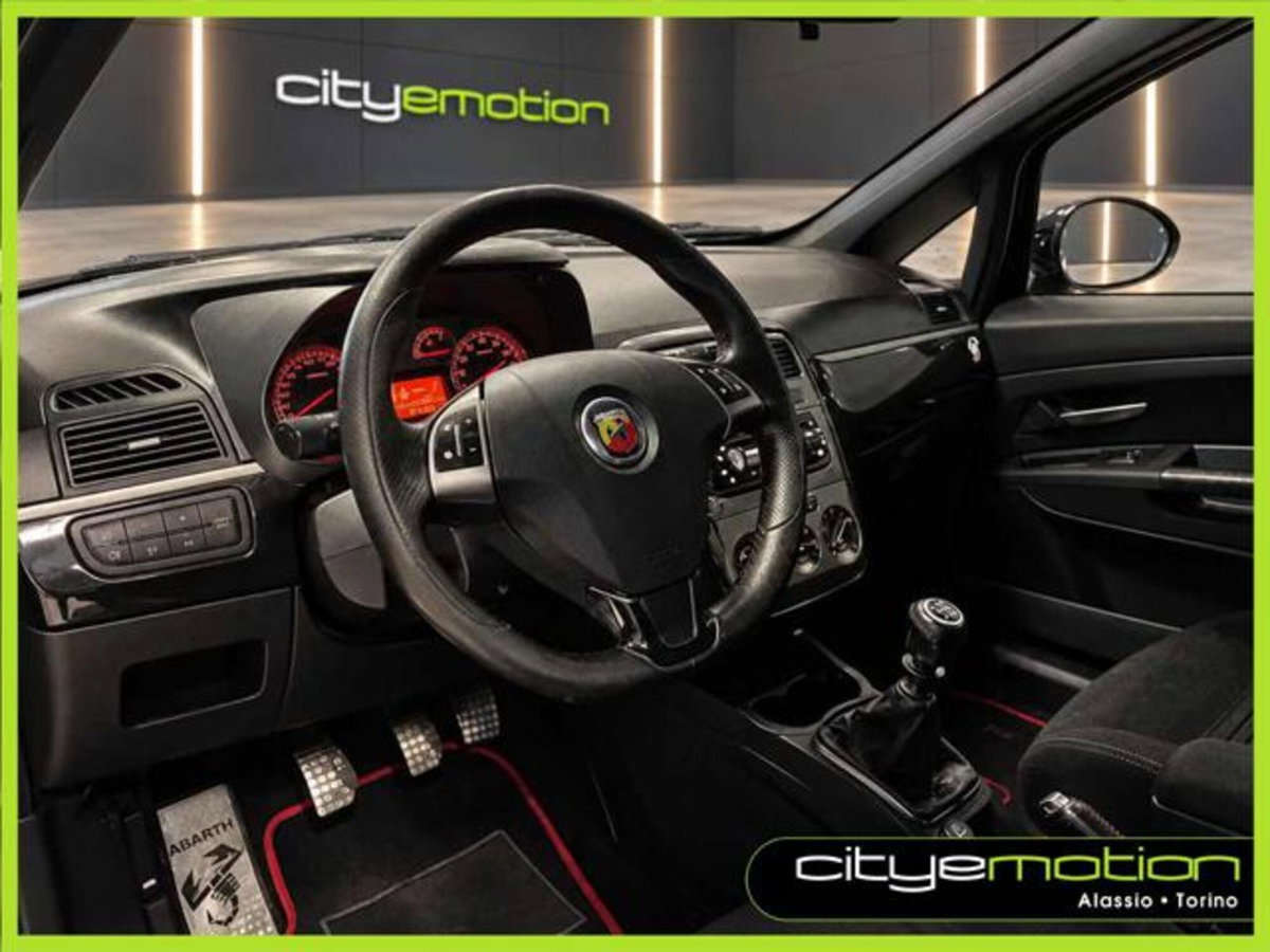 Abarth Grande Punto 1.4 T-Jet 16V 3 porte (5)