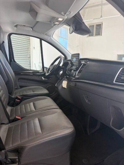 Ford Tourneo Custom 320 2.0 EcoBlue 130CV aut. PL c/sollev. Tit. (15)