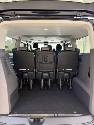 Ford Tourneo Custom 320 2.0 EcoBlue 130CV aut. PL c/sollev. Tit. (7)