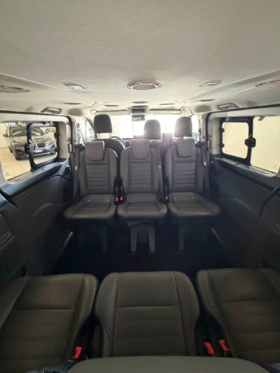 Ford Tourneo Custom 320 2.0 EcoBlue 130CV aut. PL c/sollev. Tit. (9)