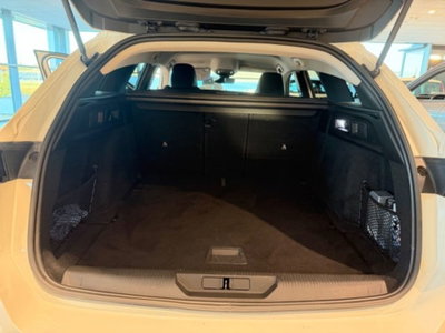 Peugeot 308 SW BlueHDi 130 S&S EAT8 Allure Pack (8)