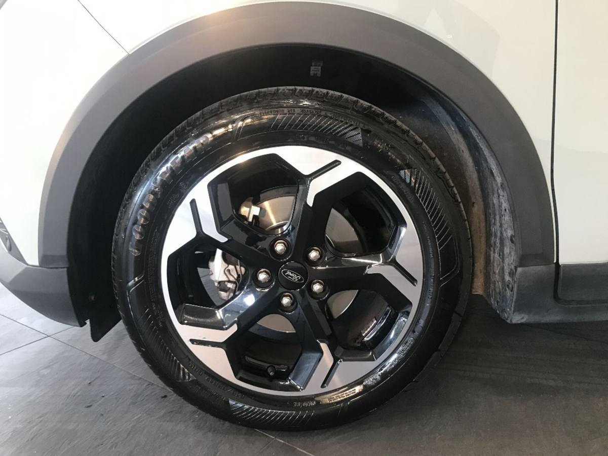 Ford Tourneo Courier 1.0 EcoBoost 100 CV Plus (20)