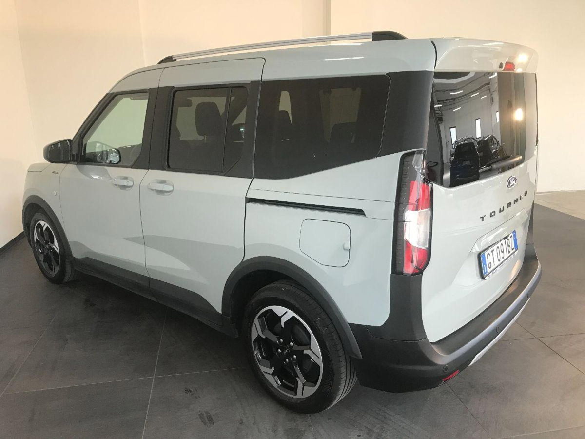 Ford Tourneo Courier 1.0 EcoBoost 100 CV Plus (6)