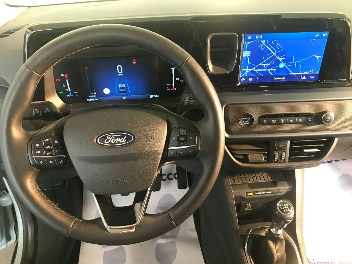 Ford Tourneo Courier 1.0 EcoBoost 100 CV Plus (8)