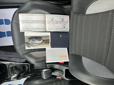 Peugeot 2008 Turbo 110 S&S Allure (11)