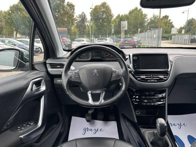 Peugeot 2008 Turbo 110 S&S Allure (12)