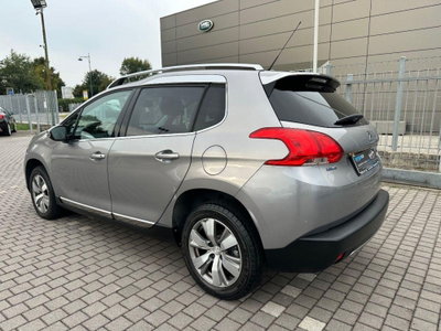 Peugeot 2008 Turbo 110 S&S Allure (9)