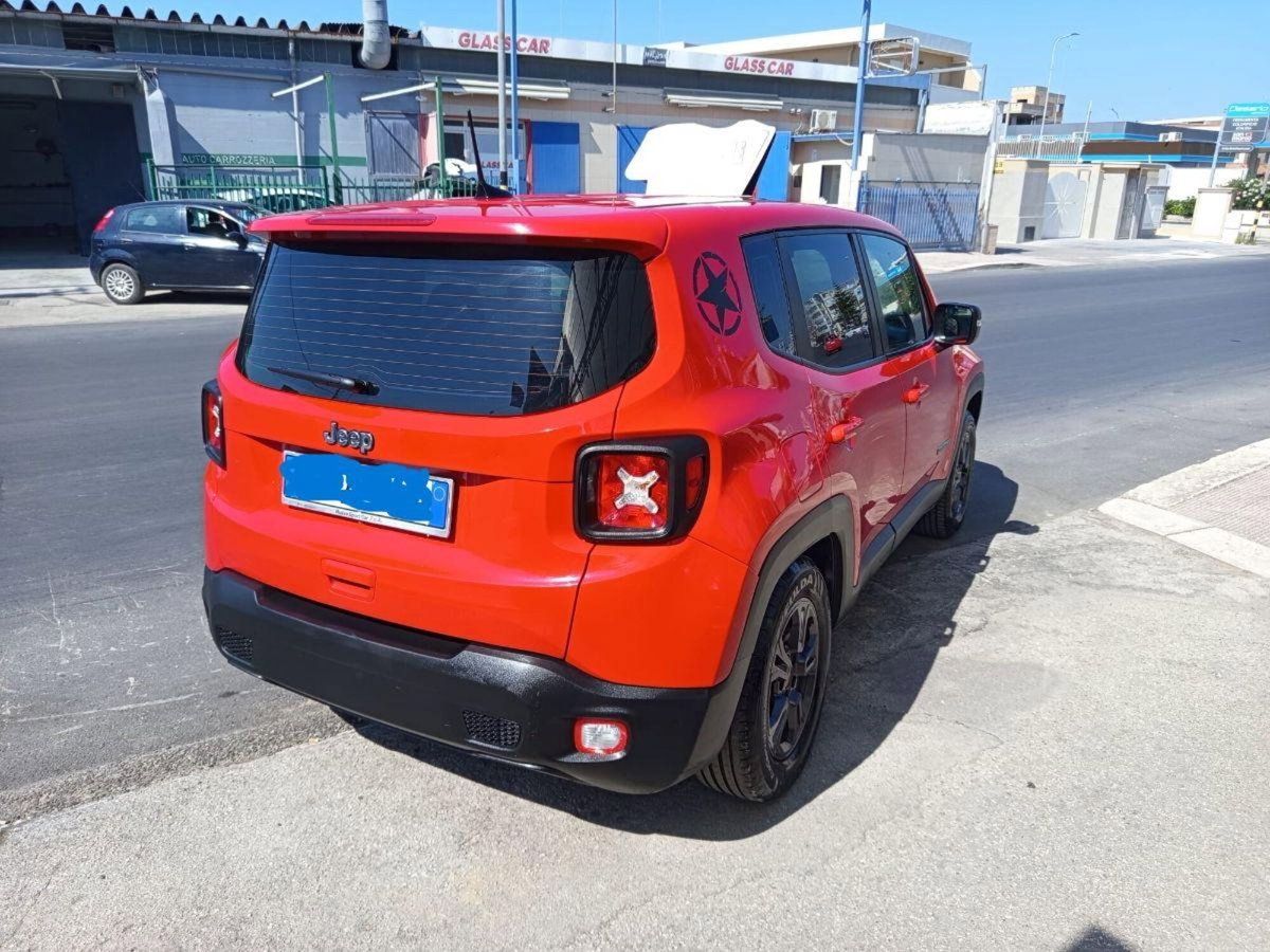 Jeep Renegade 1.6 Mjt 130 CV S (4)