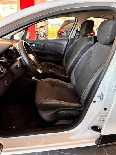 Renault Clio 1.5 dCi 8V 90CV EDC Start&Stop 5 porte Energy (6)