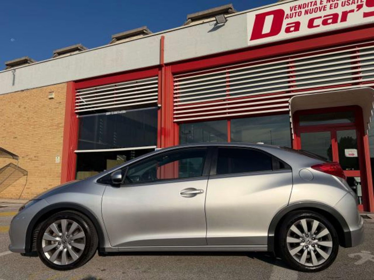 Honda Civic 1.6 i-DTEC Comfort (4)