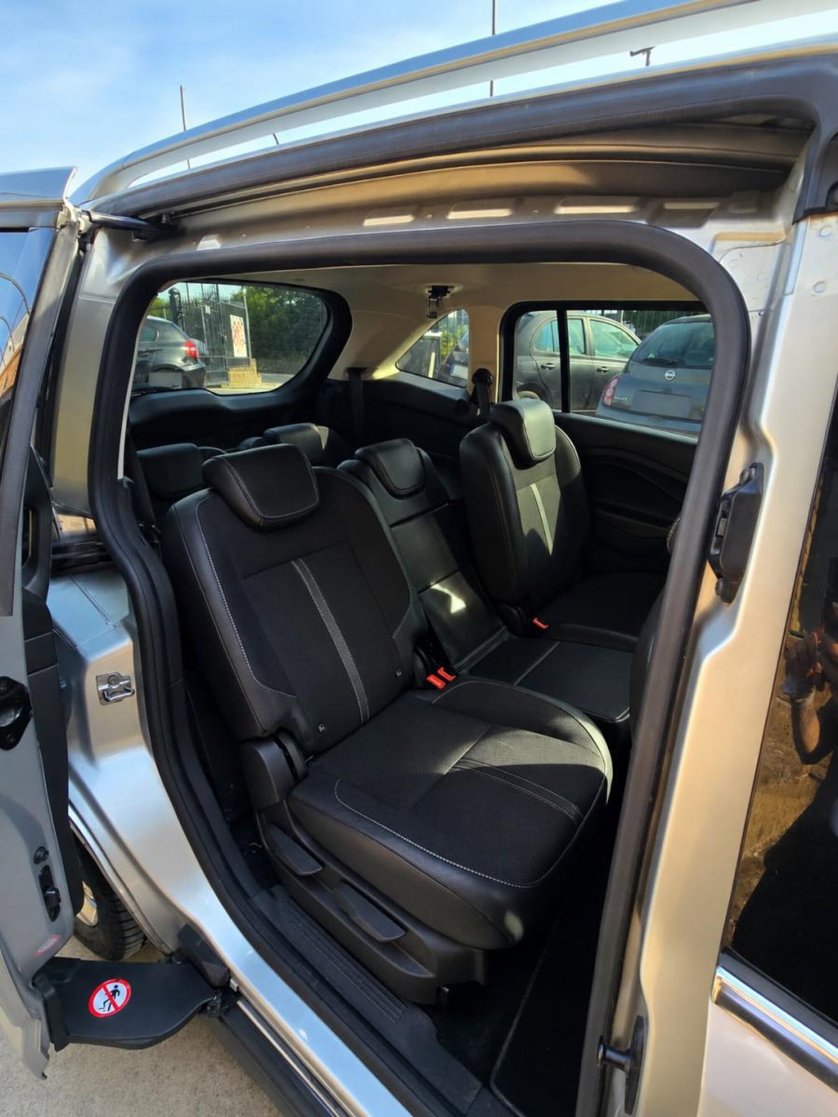 Ford C-Max 1.5 EcoBoost 150CV Start&Stop Titanium X (11)