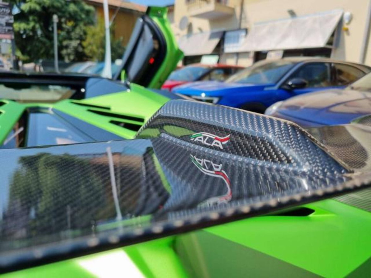 Lamborghini Aventador Cabrio SVJ 6.5 V12 Roadster (10)