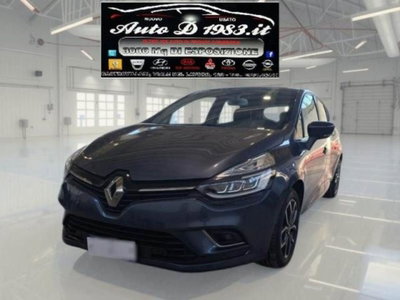 Renault Clio dCi 8V 90 CV 5 porte Moschino Intens usata