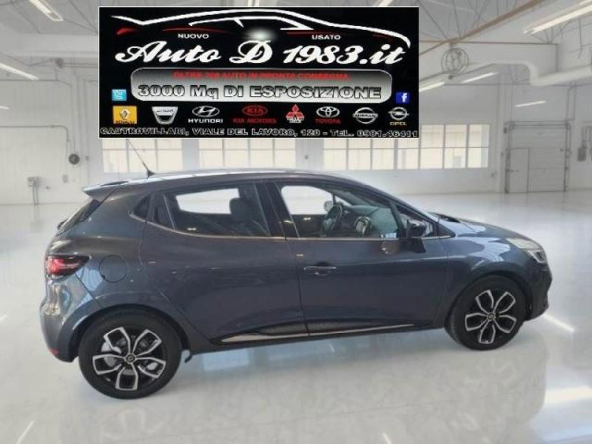 Renault Clio dCi 8V 90 CV 5 porte Moschino Intens (4)
