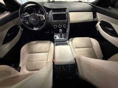 Jaguar E-Pace 2.0 249 CV AWD aut. R-Dynamic S (18)