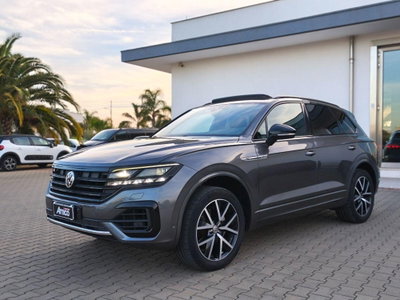 Volkswagen Touareg 3.0 V6 TDI SCR Black Style (2)