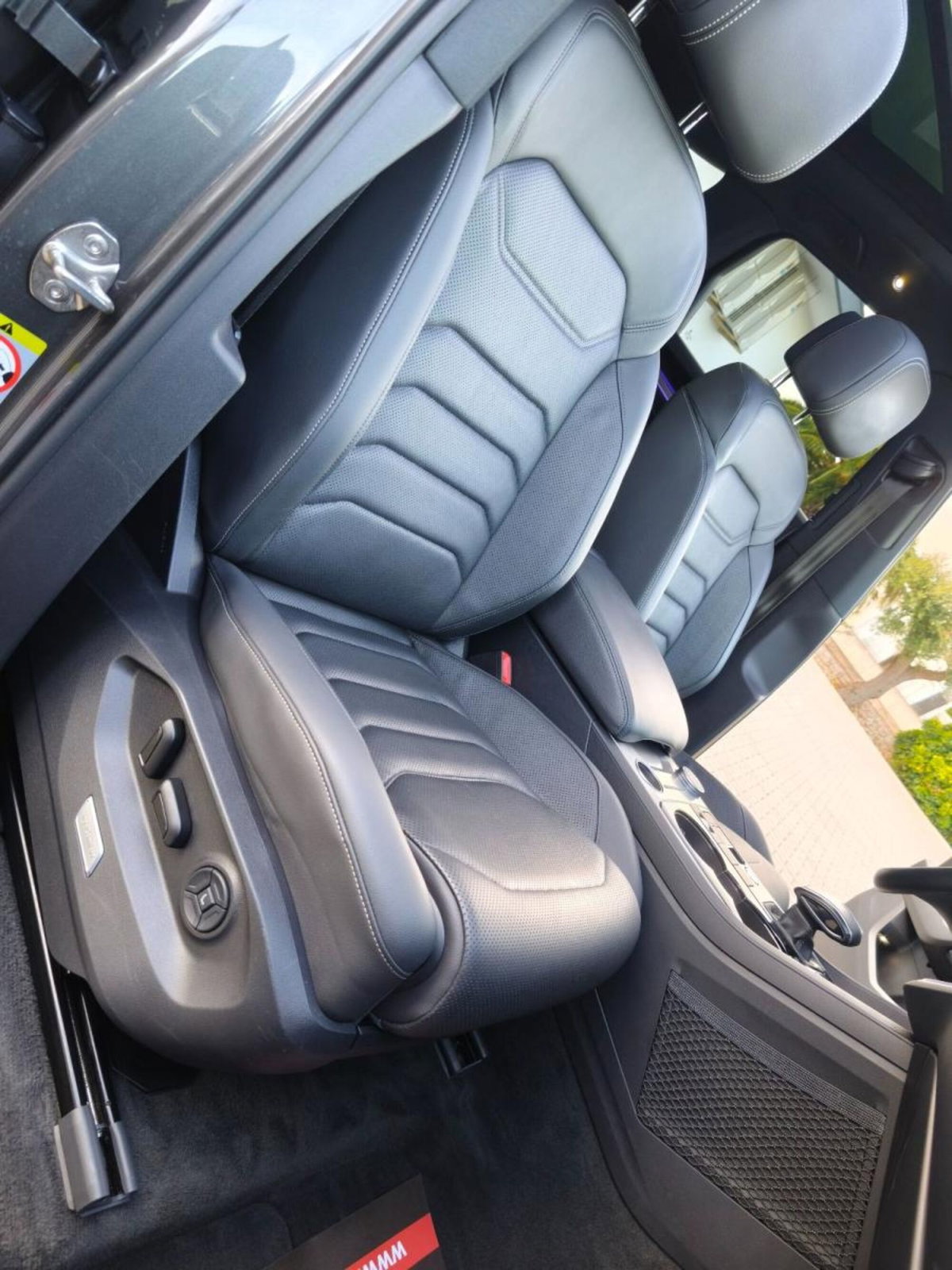 Volkswagen Touareg 3.0 V6 TDI SCR Black Style (20)
