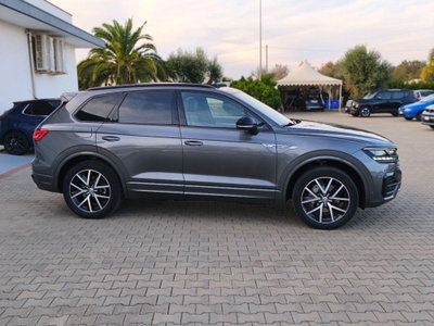 Volkswagen Touareg 3.0 V6 TDI SCR Black Style (5)