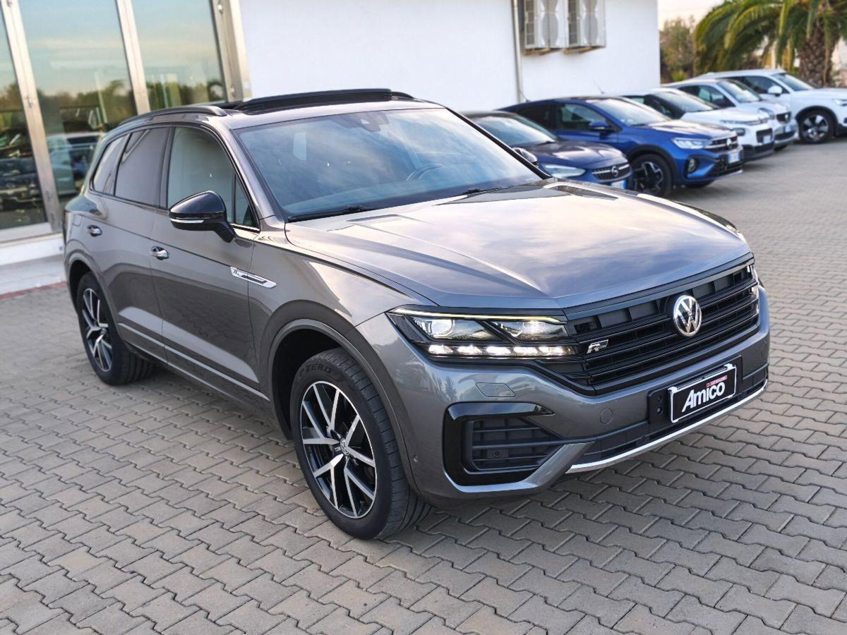 Volkswagen Touareg 3.0 V6 TDI SCR Black Style (6)
