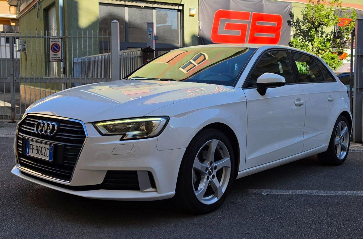 Audi A3 Sportback 1.6 TDI clean diesel Ambition (4)