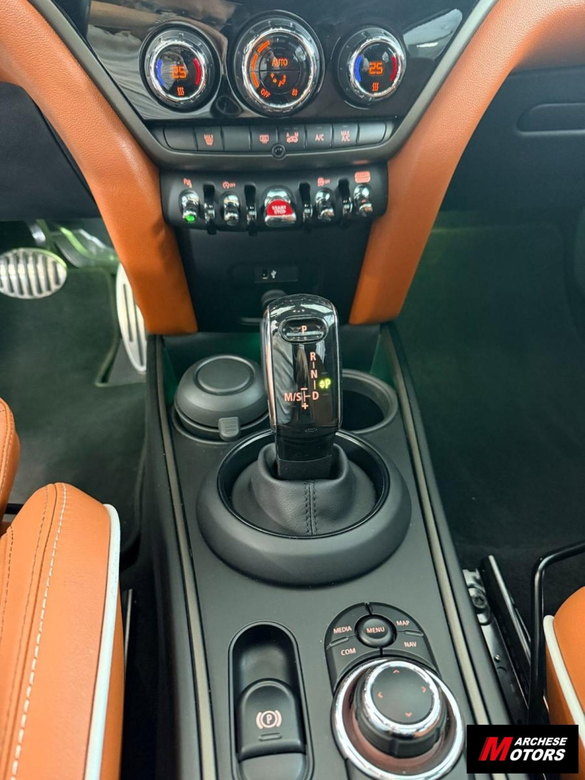 MINI Mini Countryman 2.0 John Cooper Works Essential Countryman ALL4 (15)