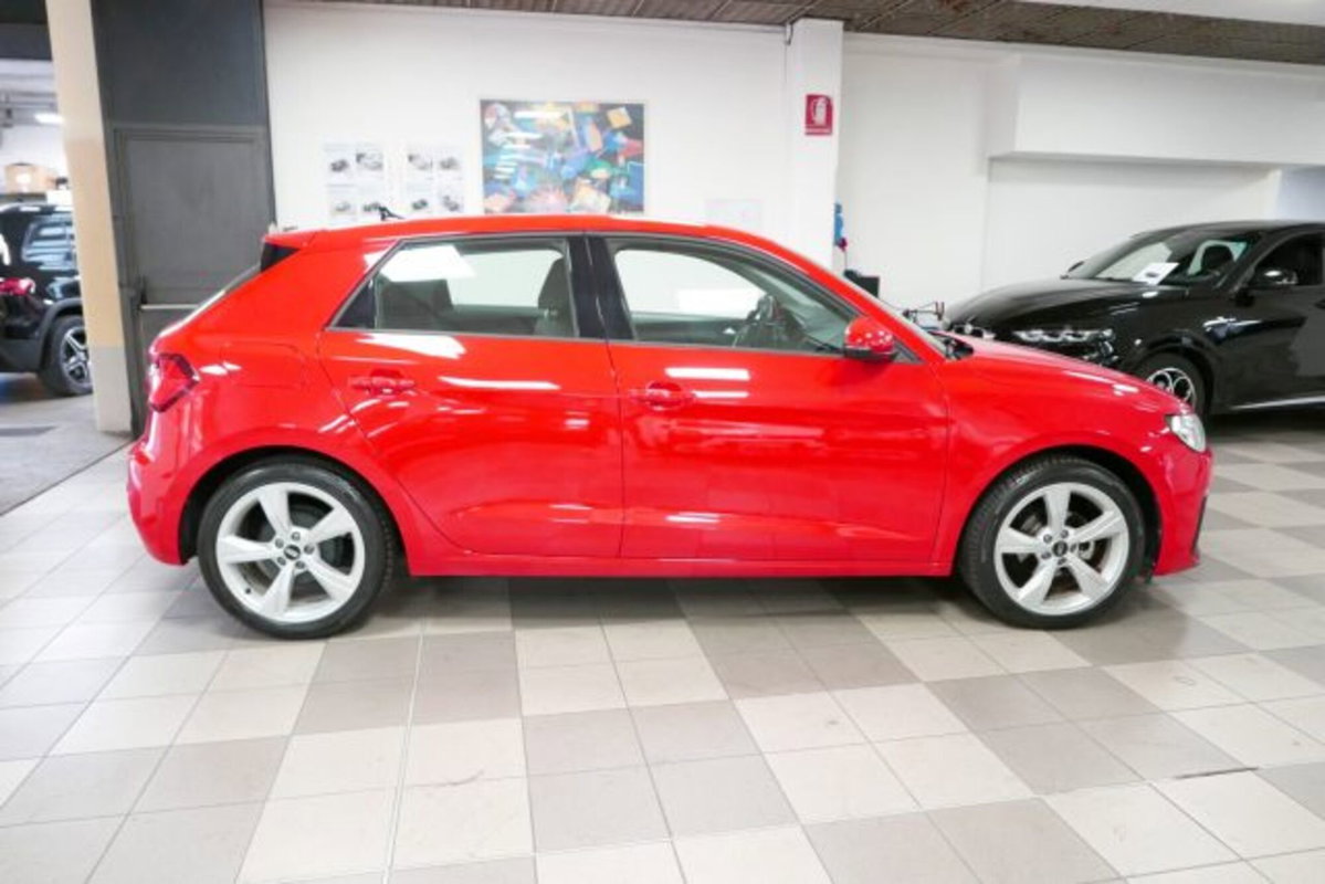 Audi A1 Sportback 25 TFSI Admired (3)
