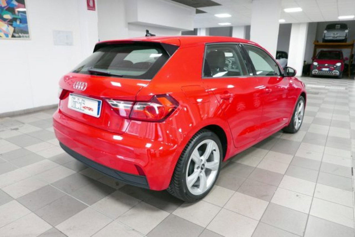 Audi A1 Sportback 25 TFSI Admired (4)