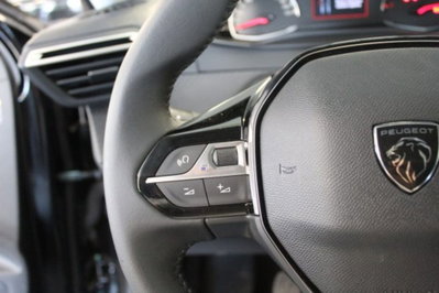 Peugeot 208 1.2 puretech Active s&s 100cv (18)