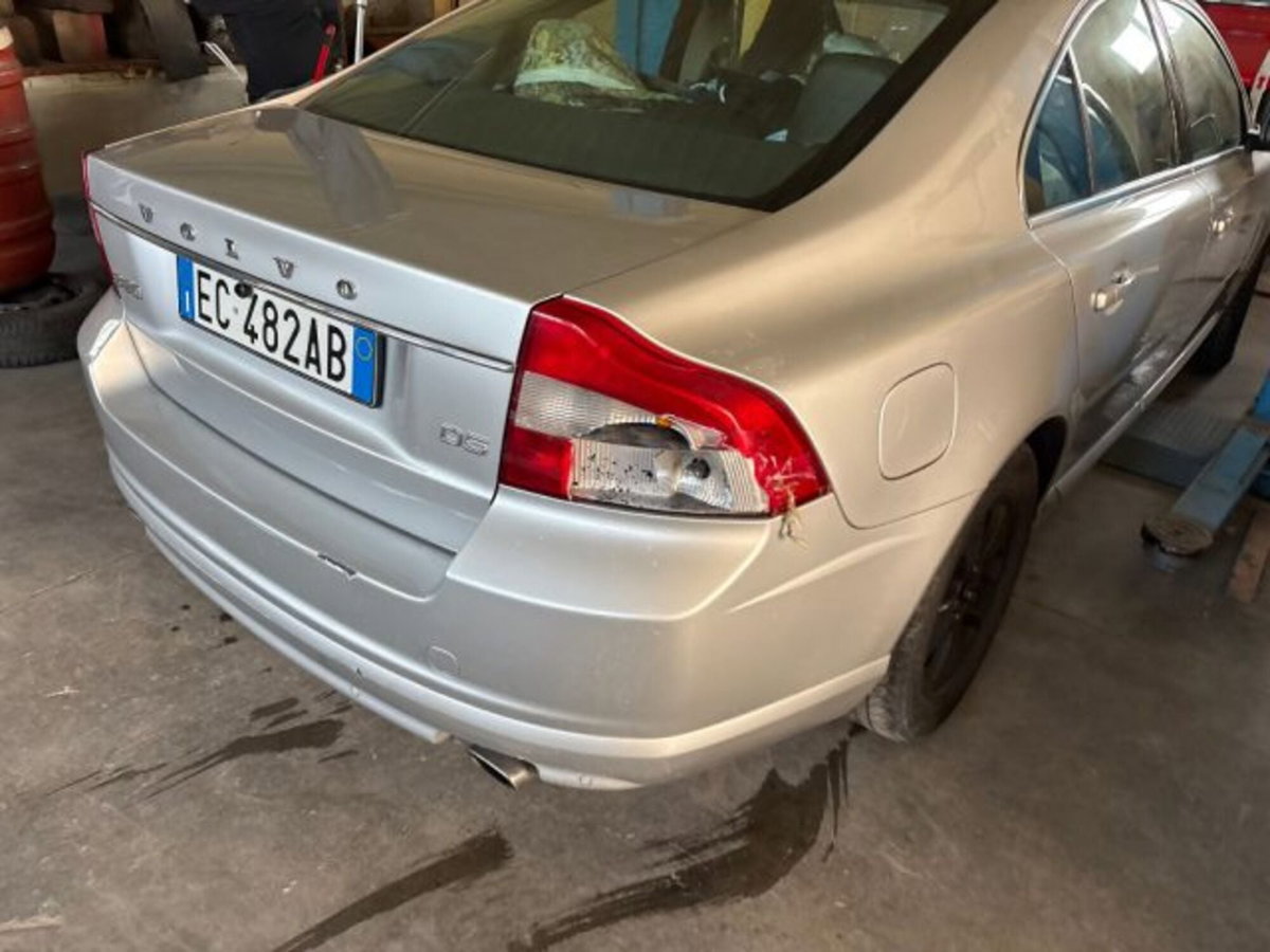 Volvo S80 D5 Geartronic Executive (10)