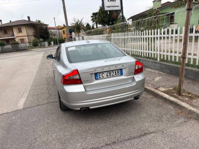 Volvo S80 D5 AWD Geartronic Executive (2)