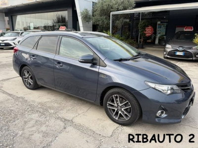 Toyota Auris Station Wagon 1.8 Hybrid Active Plus (11)