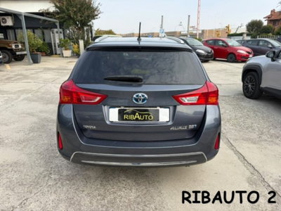 Toyota Auris Station Wagon 1.8 Hybrid Active Plus (13)