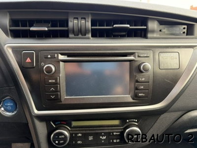 Toyota Auris Station Wagon 1.8 Hybrid Active Plus (3)