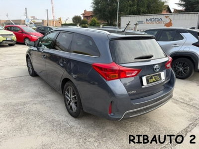 Toyota Auris Station Wagon 1.8 Hybrid Active Plus (9)