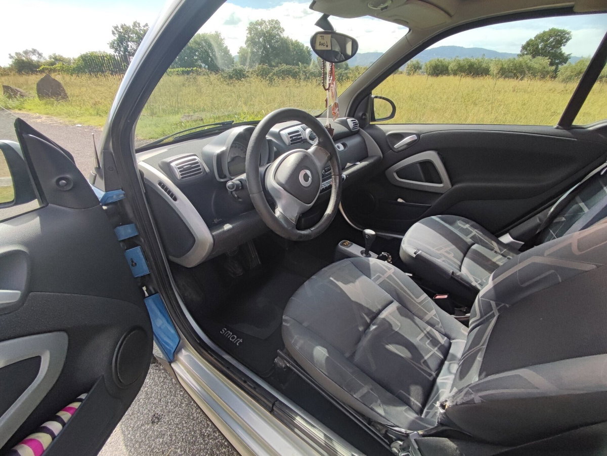 smart Fortwo 1000 52 kW coupé pure (9)
